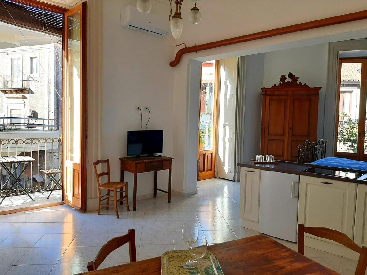 Bellini Apartment Катанія Екстер'єр фото